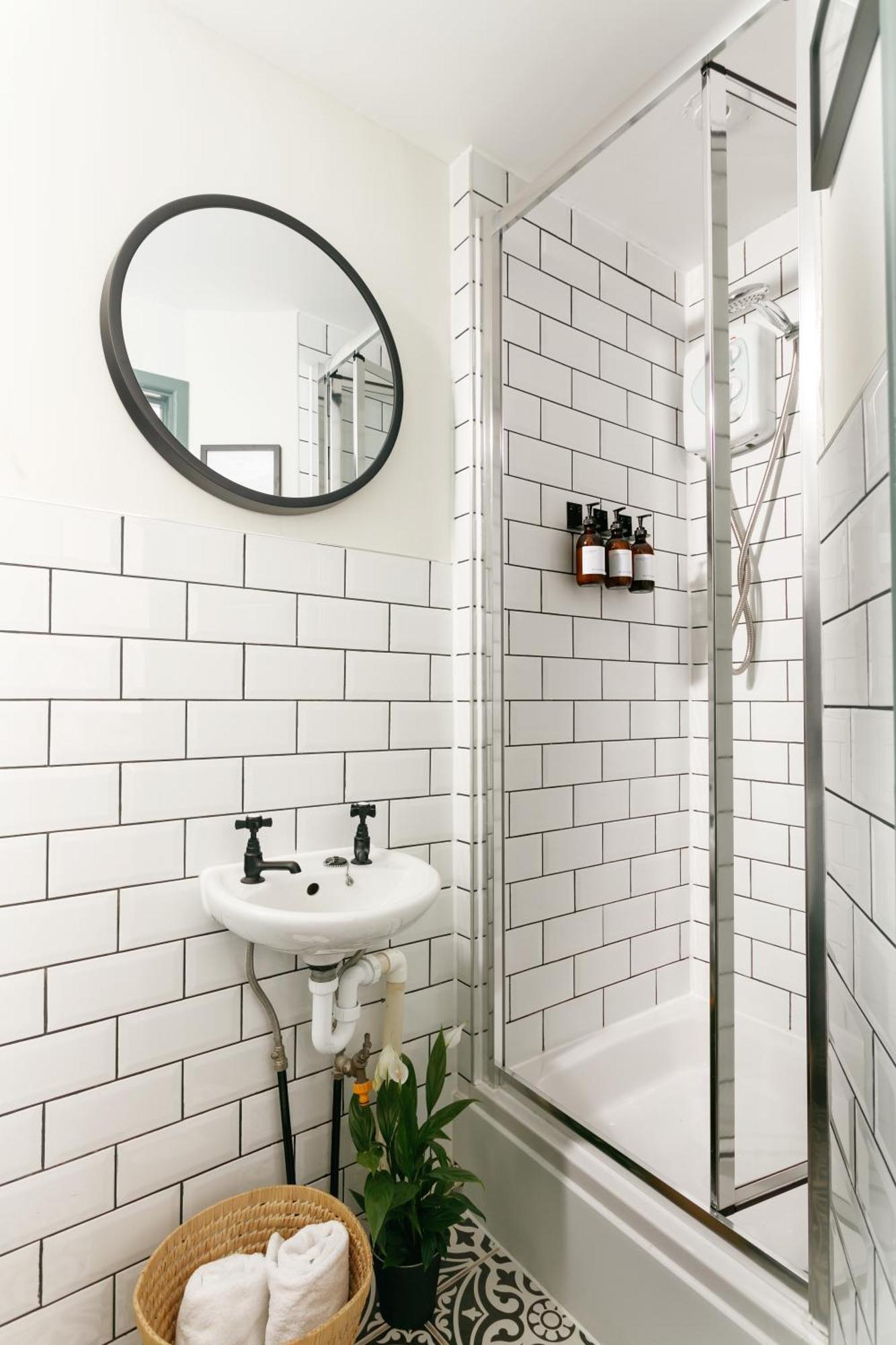 New Luxury For 2024 - Central Plymouth House - Sleeps 10 - Access To Plymouth Town - Close To The Barbican - Pets Welcome - Parking Available - By Luxe Living By Sophia Buitenkant foto