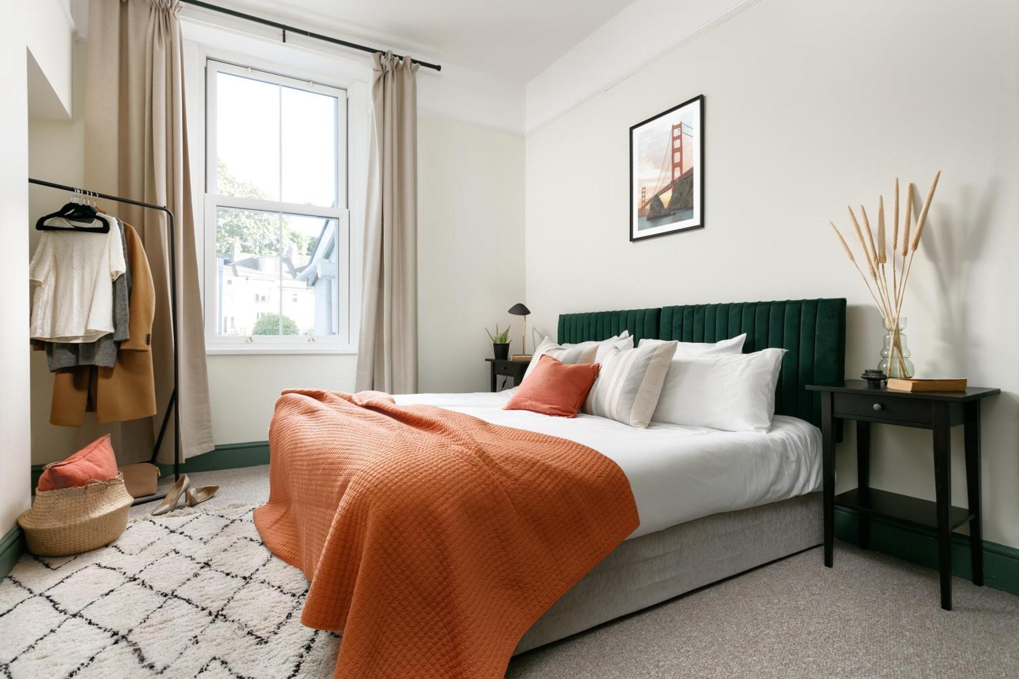 New Luxury For 2024 - Central Plymouth House - Sleeps 10 - Access To Plymouth Town - Close To The Barbican - Pets Welcome - Parking Available - By Luxe Living By Sophia Buitenkant foto