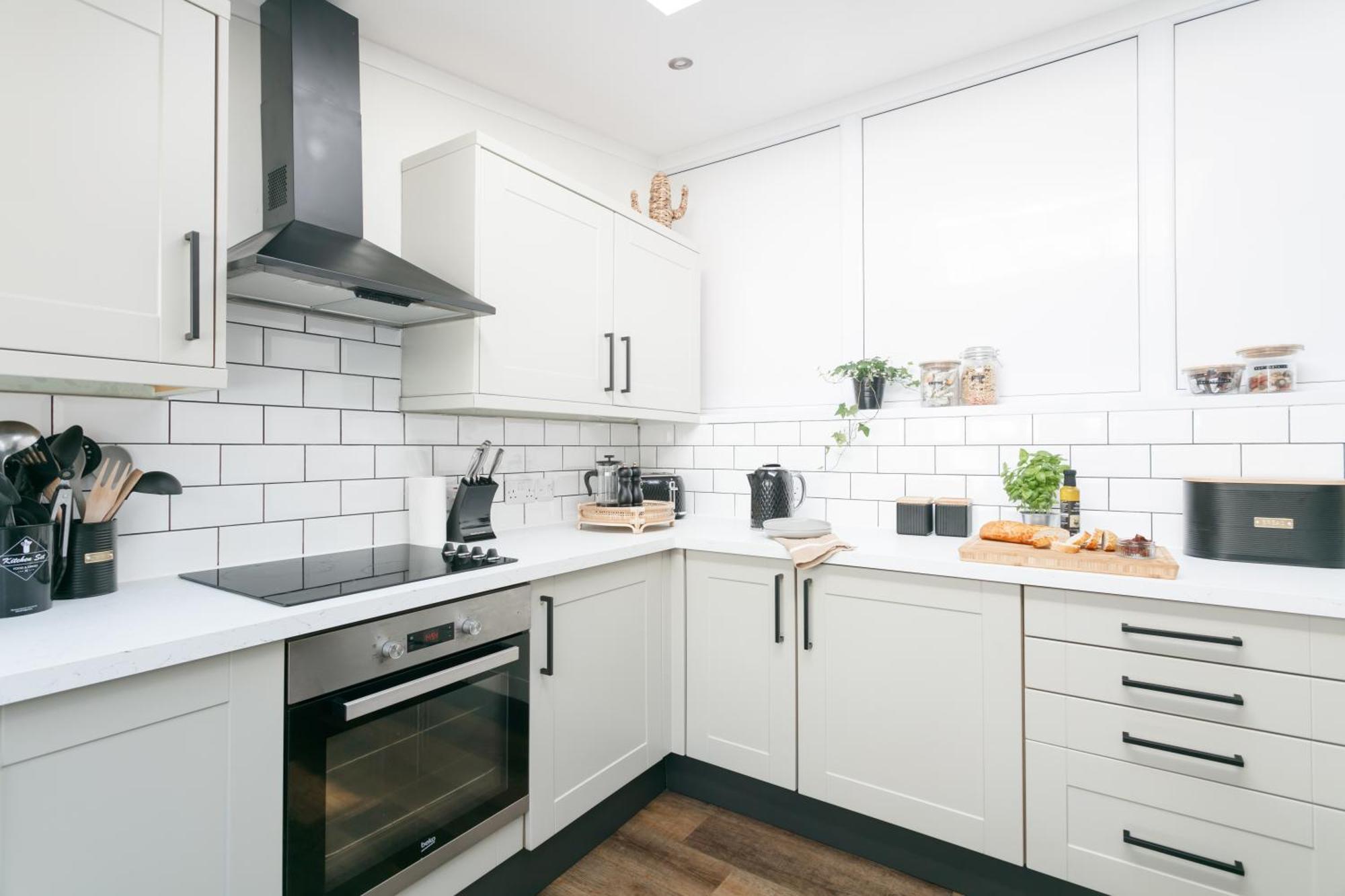 New Luxury For 2024 - Central Plymouth House - Sleeps 10 - Access To Plymouth Town - Close To The Barbican - Pets Welcome - Parking Available - By Luxe Living By Sophia Buitenkant foto
